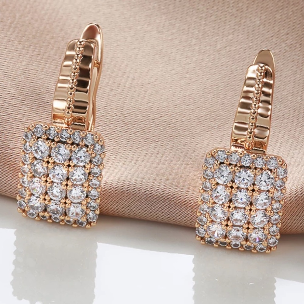 💛Rose gold plated CZ earrings